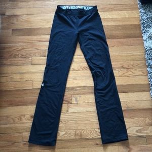 Black under armour yoga pants.